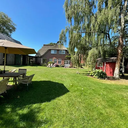 Holiday home Onkenshof Haus Weideblick Zetel